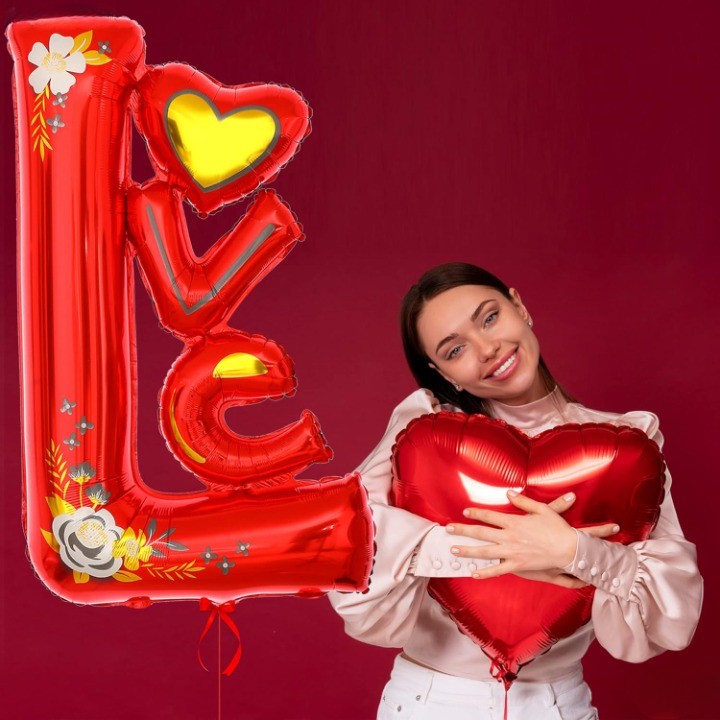 Balon din Folie Metalizata, ANGELBEAR, Figurine, Model LOVE, Tematica Iubire, 110x64 cm, Ambalaj Individual, Pai Inclus, Umflare cu Aer sau Heliu, Rosu