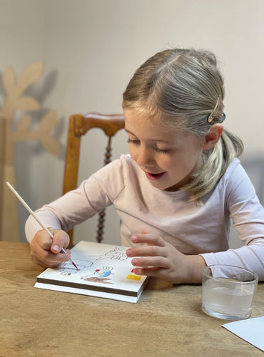 Joc creativ Magneti de colorat cu acuarela, Egmont Toys
