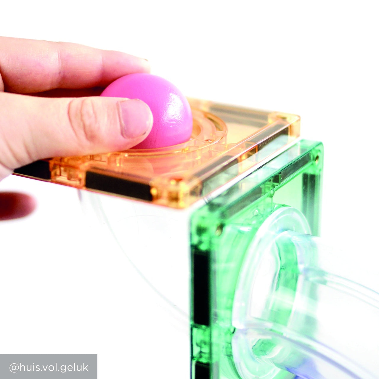 Joc magnetic Circuit pastel cu bile - 70 Piese, Cleverclixx