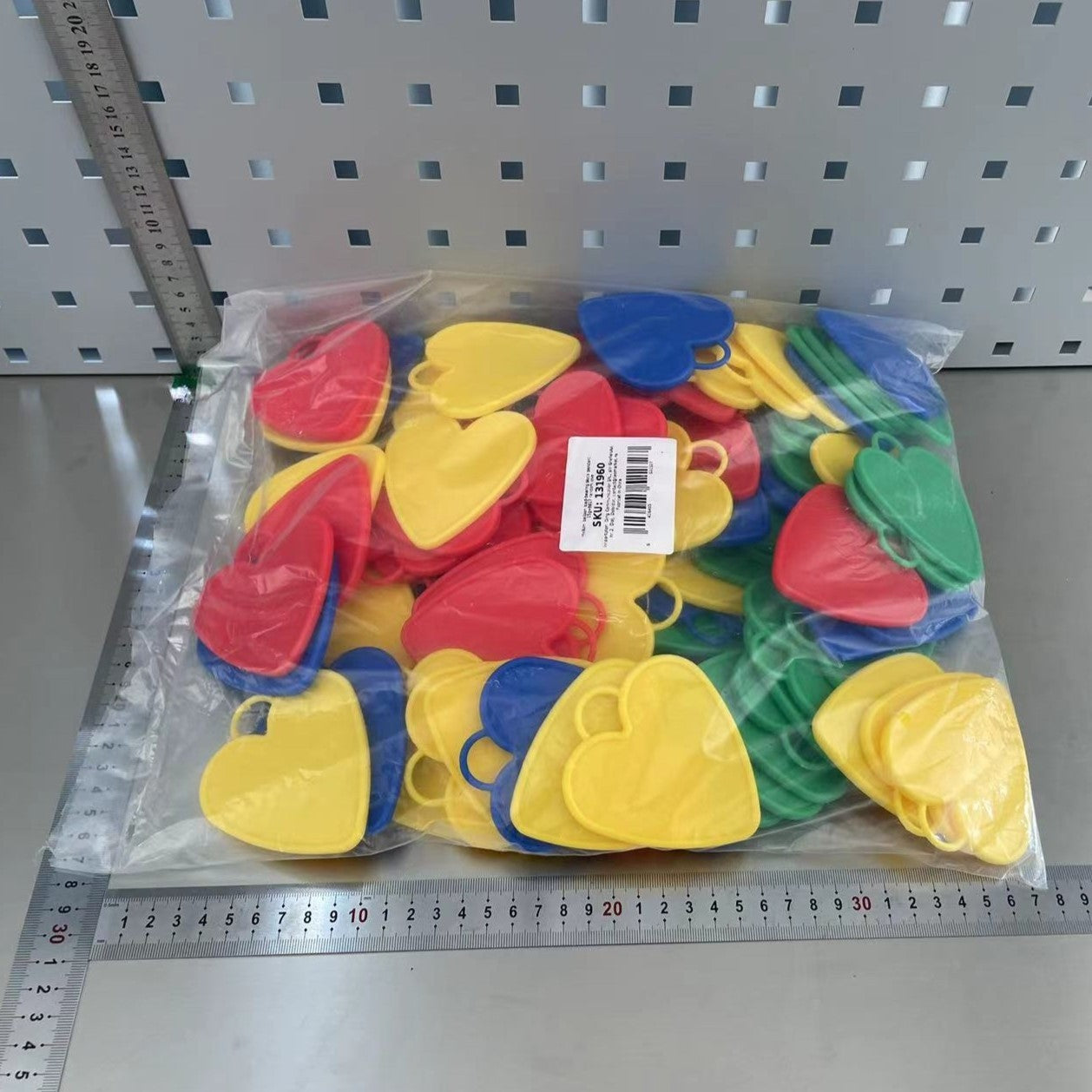 Set 4 Greutati pentru Baloanele cu Heliu, ANGELBEAR, 60 grame, 15 grame fiecare, Plastic, Forma Inima, Multicolor