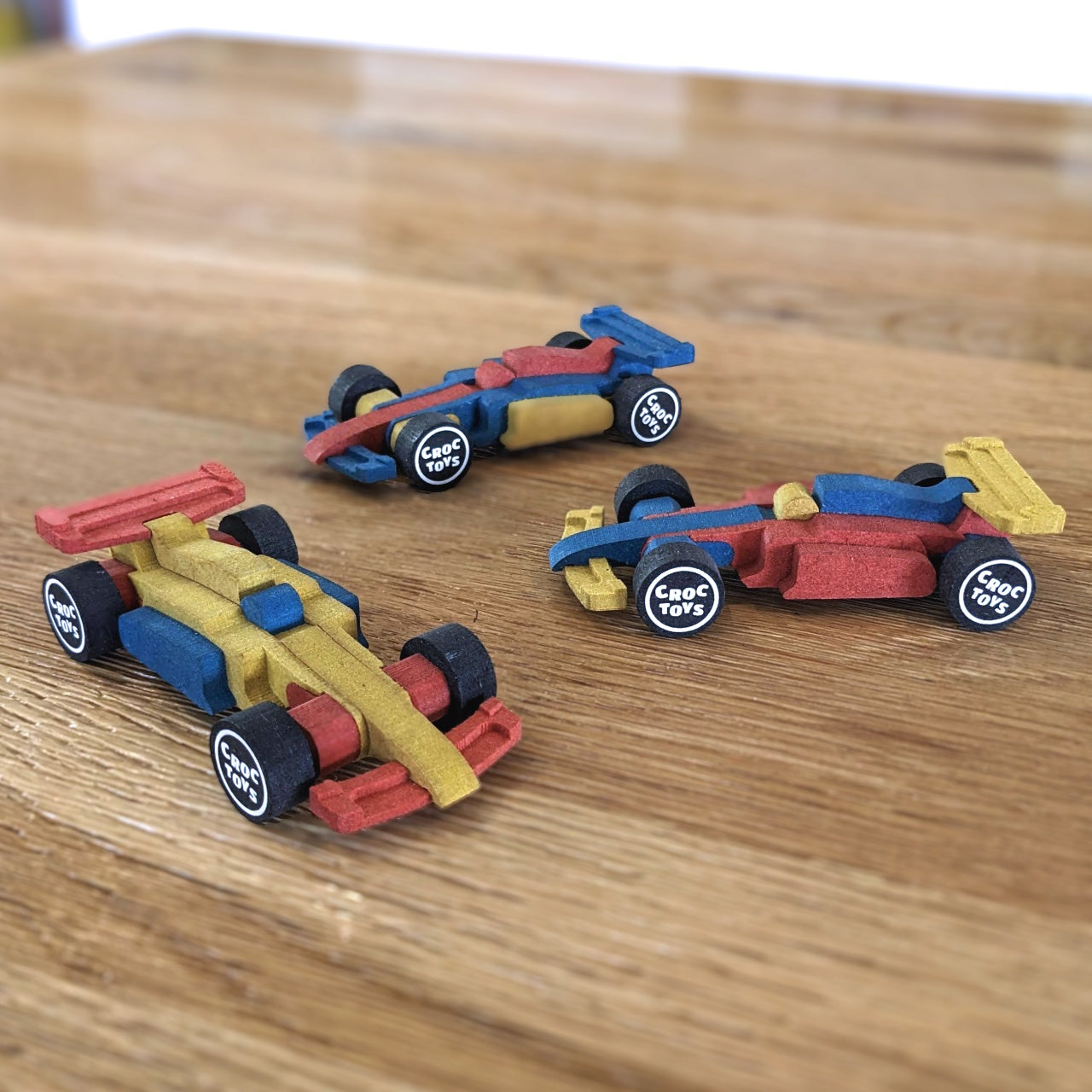 Set de constructie 3 masini de curse, Croc toys